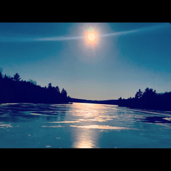 Meet your Posher, Nicole - Picture 1 of 1